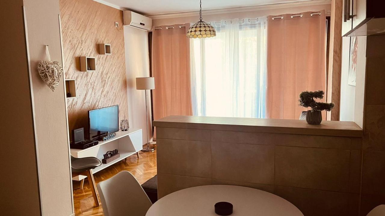 Majdini Clock Tower Apartman Podgorica Zewnętrze zdjęcie