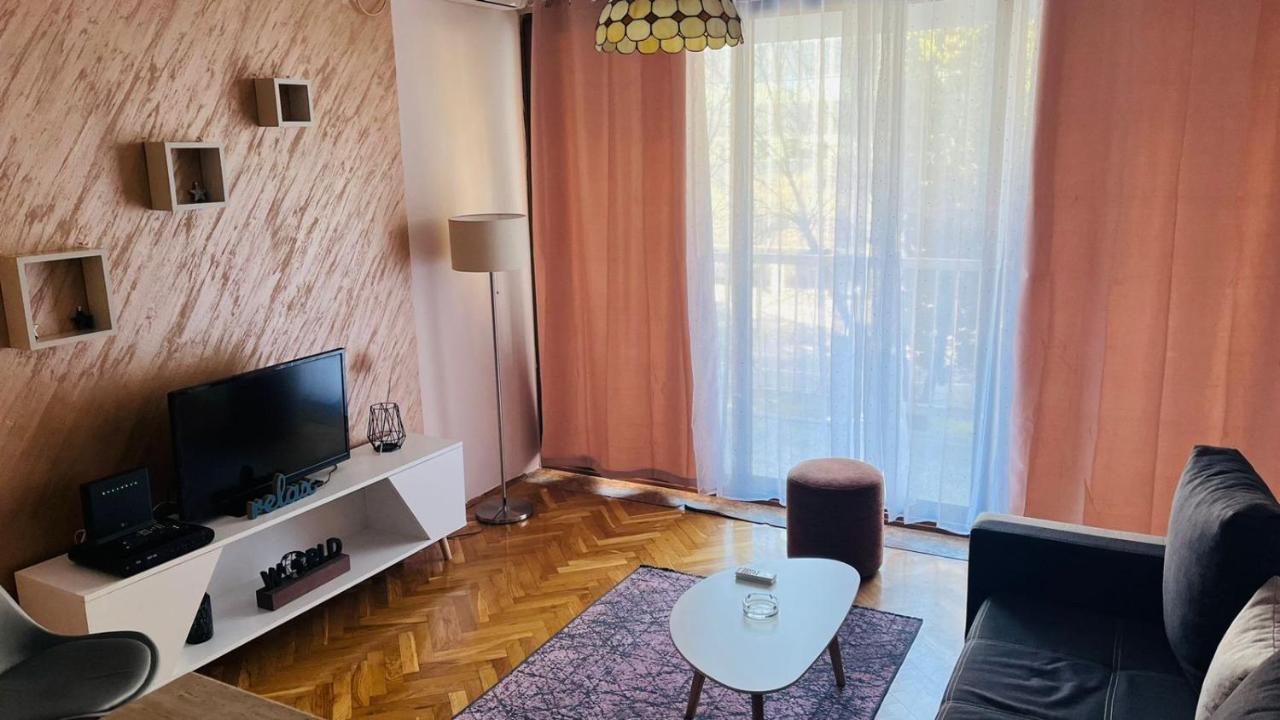 Majdini Clock Tower Apartman Podgorica Zewnętrze zdjęcie