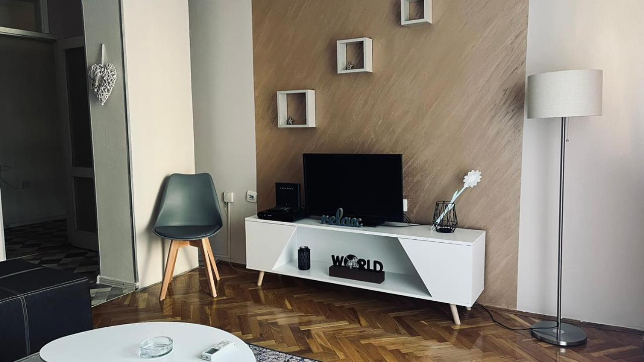 Majdini Clock Tower Apartman Podgorica Zewnętrze zdjęcie